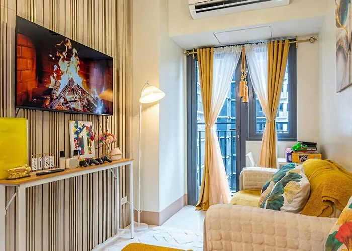 Apartamento 1br Near Moa Balcony & Wi-fi Manila