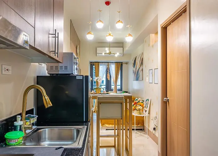 1br Near Moa Balcony & Wi-fi * Manila