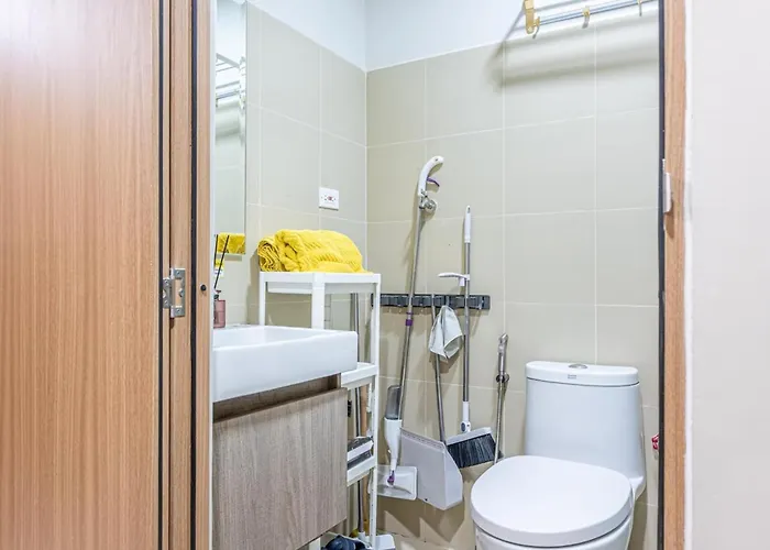 Apartamento 1br Near Moa Balcony & Wi-fi Manila